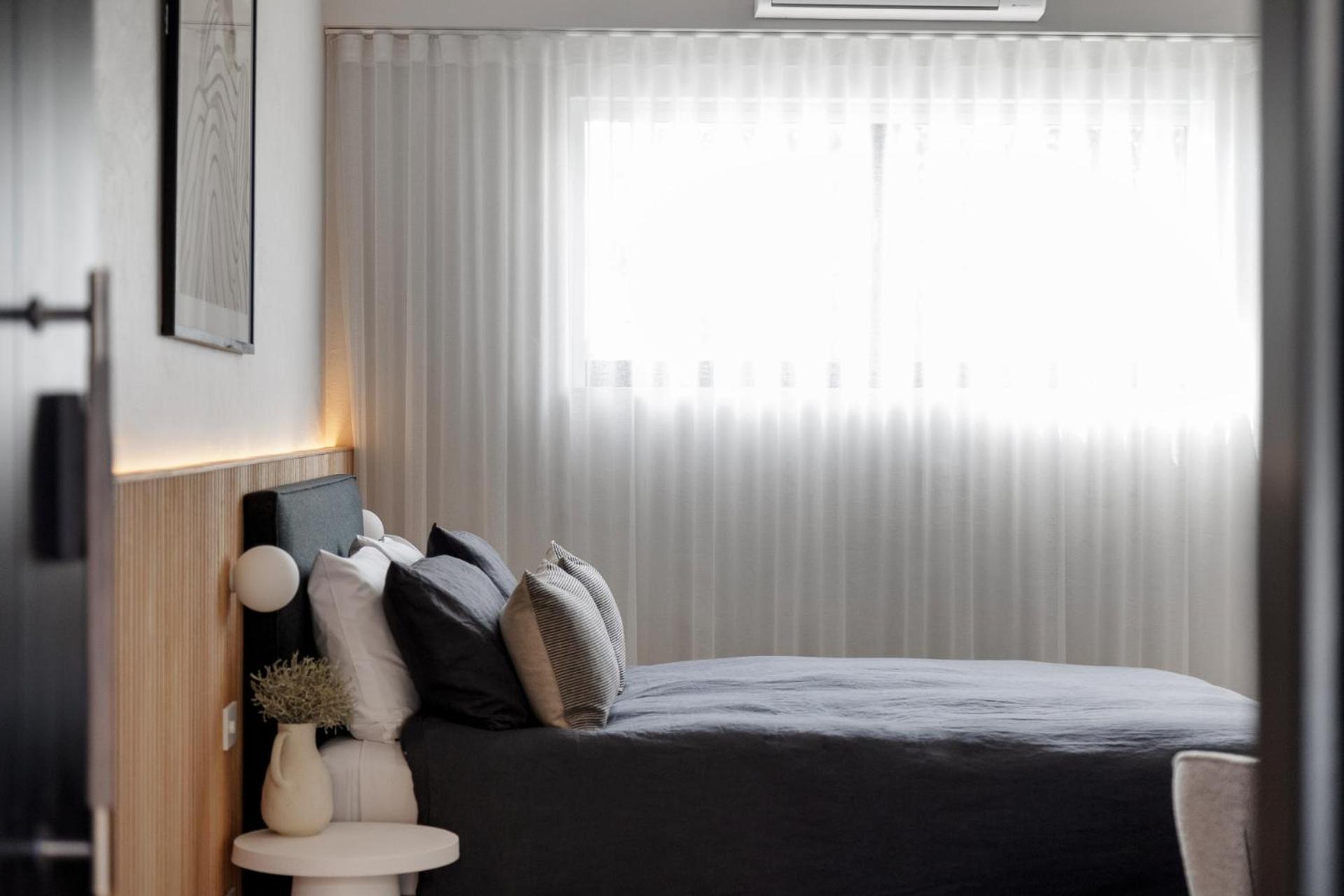 The Lodge - 4 Luxury Central Private Studio Rooms - Free Wifi Mount Gambier Phòng bức ảnh